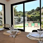 La Madrague-villa/piscine Vue Mer/clim/wifi Villa