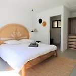 Villa La Madrague-villa/piscine Vue Mer/clim/wifi Hyères