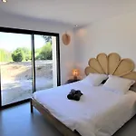 La Madrague-villa/piscine Vue Mer/clim/wifi Villa *