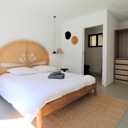 Villa La Madrague-villa/piscine Vue Mer/clim/wifi Hyères