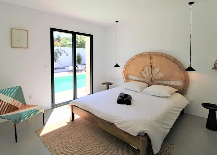 La Madrague-villa/piscine Vue Mer/clim/wifi Villa Hyères