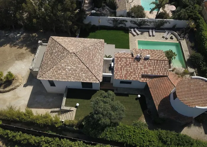 La Madrague-villa/piscine Vue Mer/clim/wifi Villa